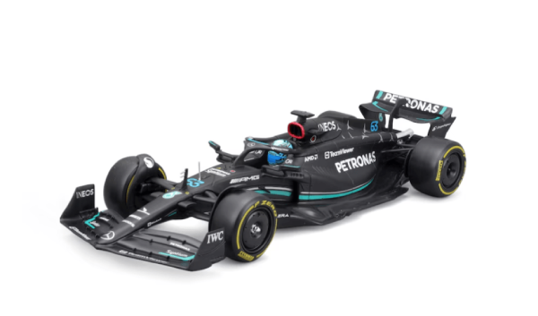 La nouvelle réplique Mercedes W14 1:24 Georges Russell