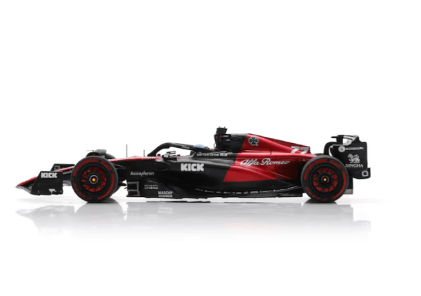 La nouvelle réplique Kick Sauber C-43 1:24 Valterri Bottas