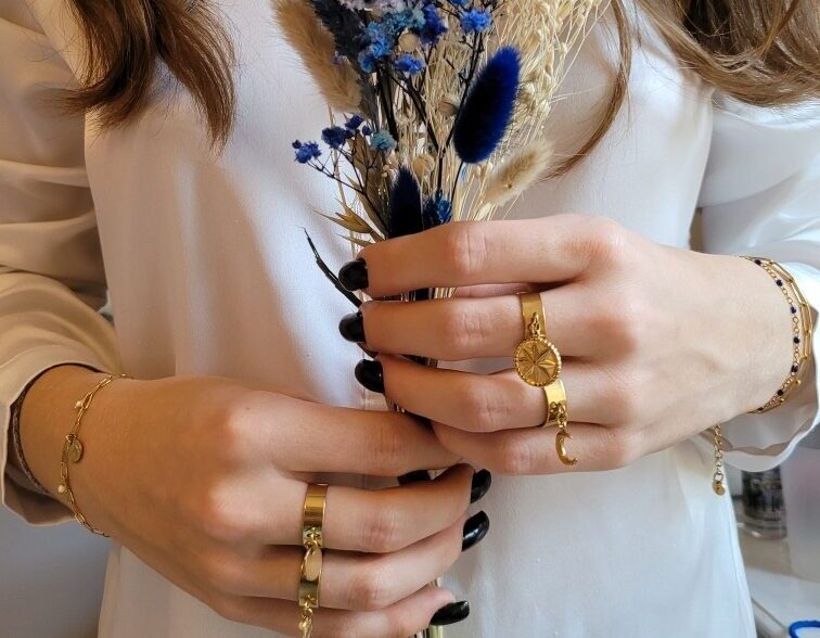 bijoux en acier inoxydables faits main