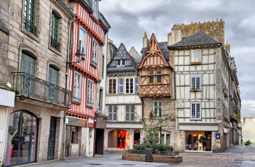 Nos ingrédients locaux : Le secret de l’Authentique Biscuit Breton 🫣